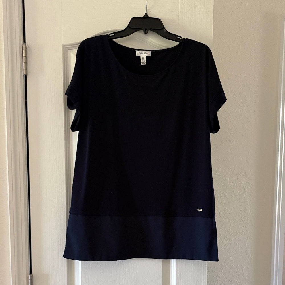 Calvin Klein Women's Navy Short Sleeve Top